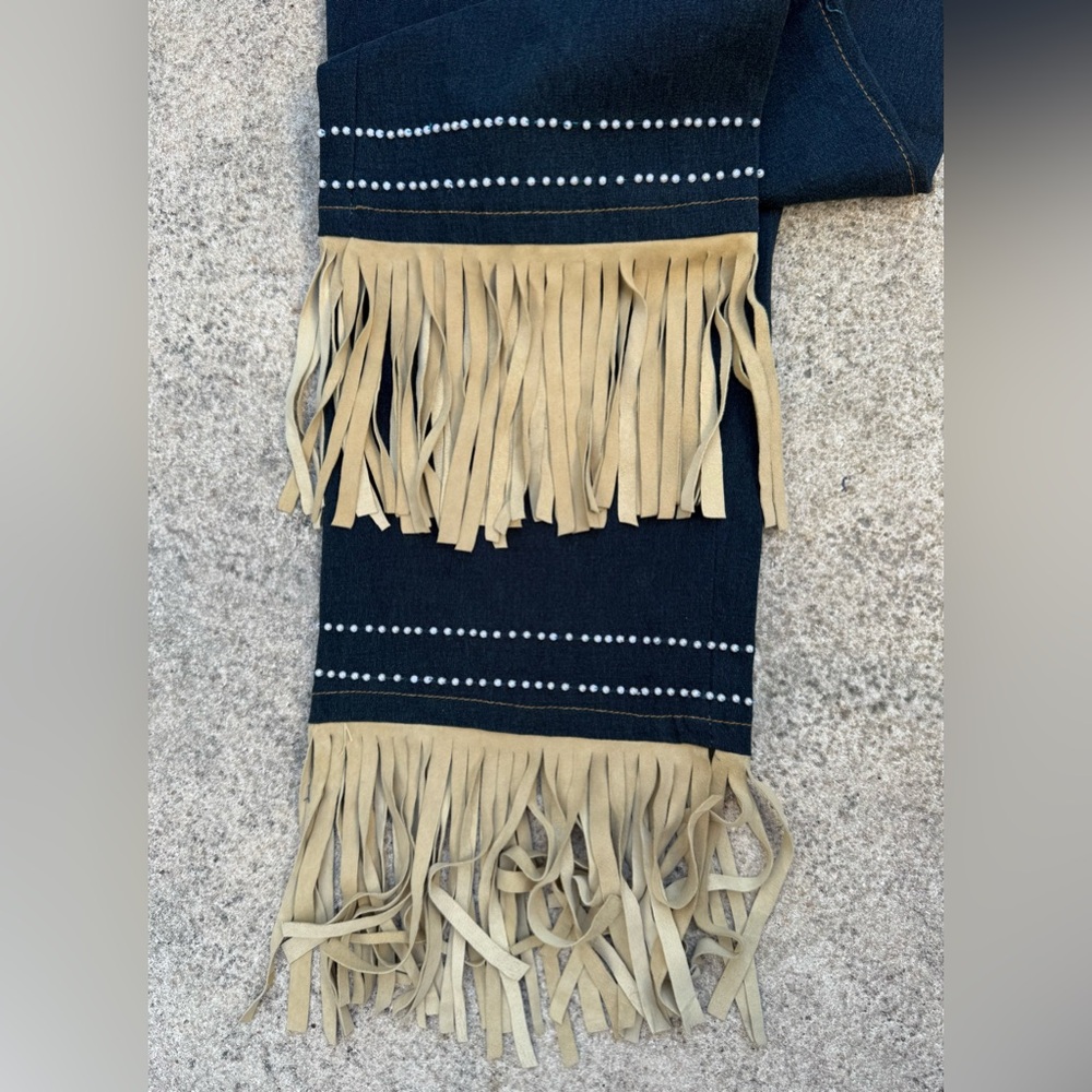 Taiga Women’s Western cowgirl Blue Denim Capri Pearls Suede Fringe Jeans Size 6 - Picture 8 of 11
